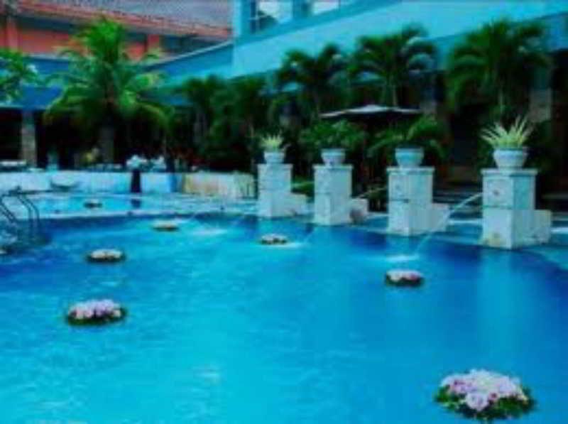 Grand Suka Hotel Пеканбару Екстериор снимка
