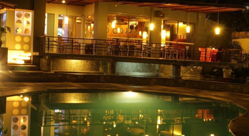 Grand Suka Hotel Пеканбару Екстериор снимка